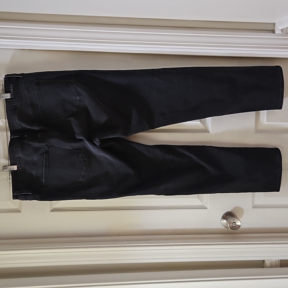 Jeans - Picture 3 of 3
